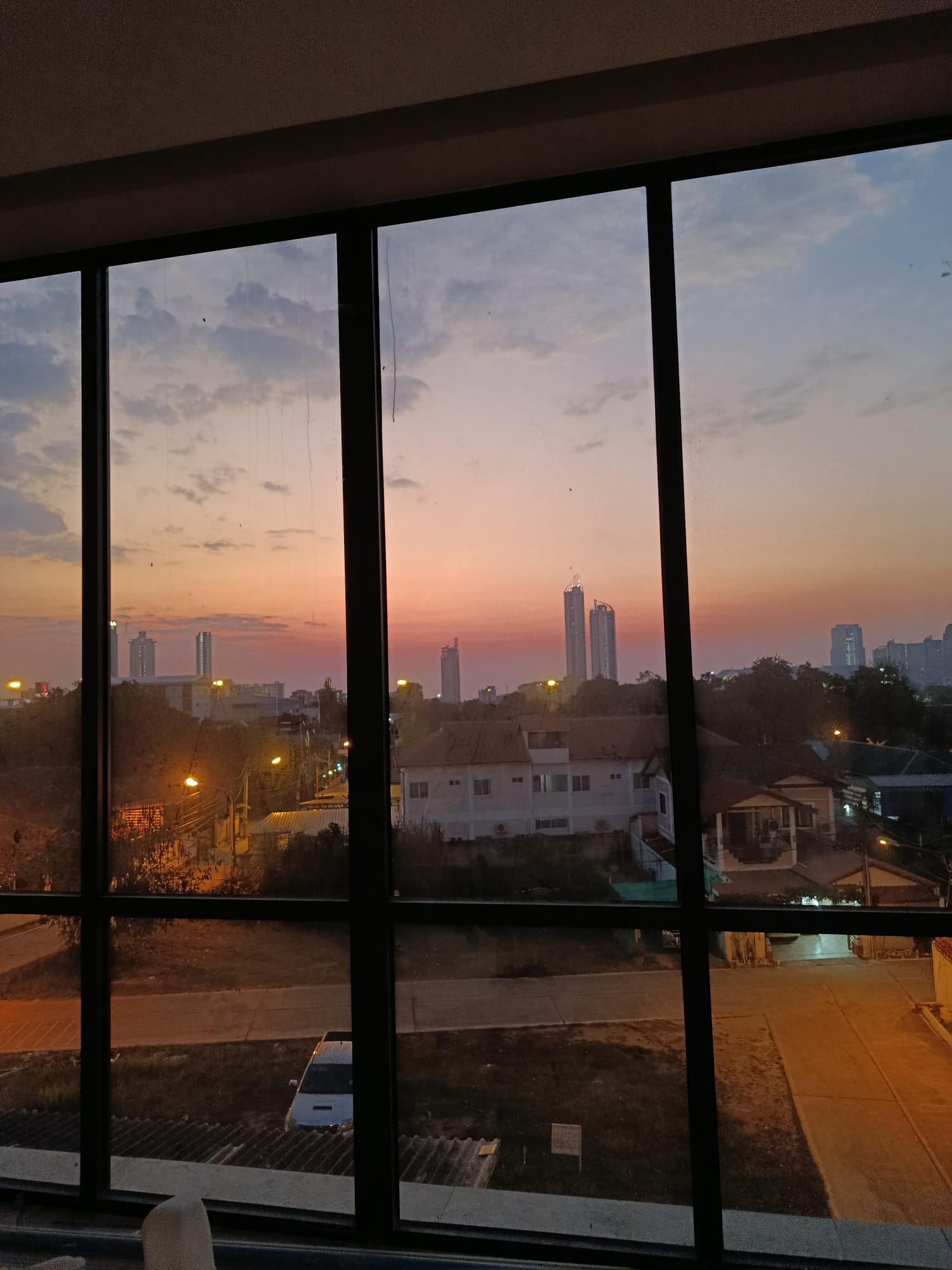 Najomtein villa sunset